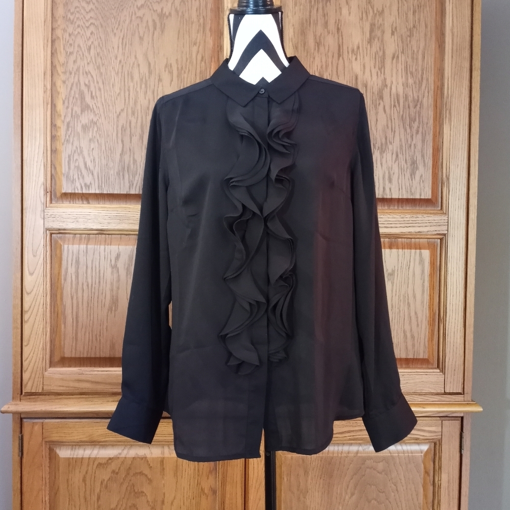 Isaac Mizrahi Womens Button up shirt with ruffle